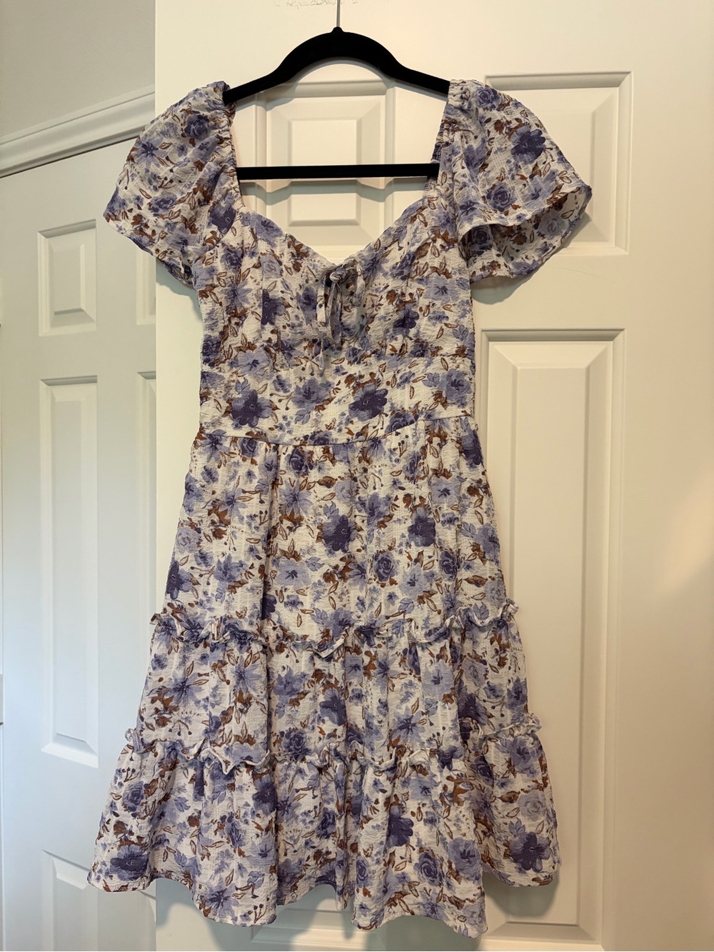 Francesca's Floral Dress in White and Purple